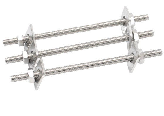 Dubbelkopbout Twee moeren Twee platte wasmachines en dubbel eind draad ZINK Afwerking 304 roestvrij staal Wandpiercing Schroef Set