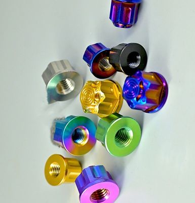 Metrische Gr5 12-punts titaniummoer voor hoge sterkte toepassingen in DIN-standaard 304 roestvrij staal en zinkgeplatte