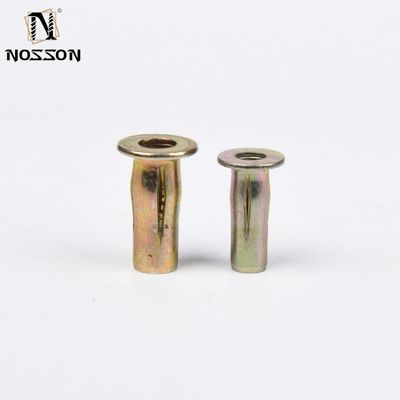 Hoogdichtheidsmeubelrivetten op maat ijzer-nikkelgeplatte halftubelrivetten voor M2.5-M6.3 ISO-standaard heldere afwerking