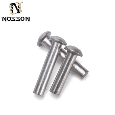 ISO-standaard metrische aluminium messing Solid Core Rivet Fastenal Flat Head Round Head Solid Mild Steel Copper Rivets met heldere afwerking