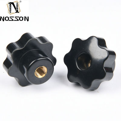 Zwarte oxide afwerking T-head plastic knop voor gemakkelijk vastklampen en strekken in de automobielindustrie